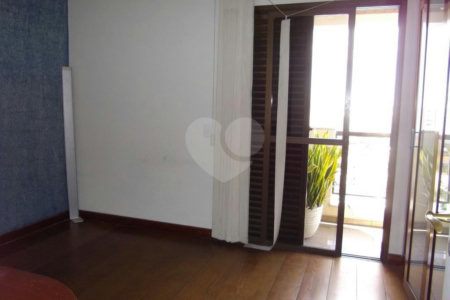 Apartamento à venda com 4 quartos, sendo 2 suítes,  em Jardim São Paulo(zona Norte), São Paulo, SP