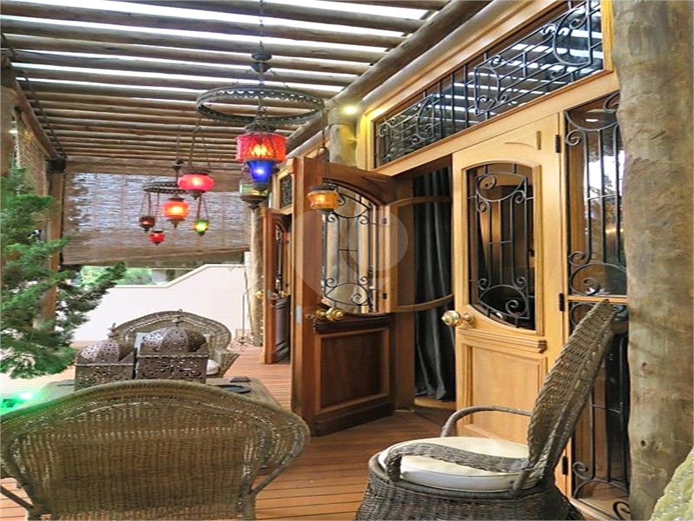 Casa em condomínio à venda com 4 quartos, sendo 3 suítes, em Jardim Vitória Régia, São Paulo, SP