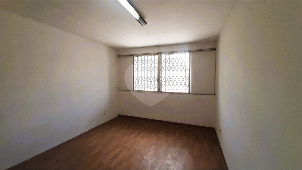 Sobrado à venda com 4 quartos, sendo 2 suítes, em Brooklin Paulista, São Paulo, SP