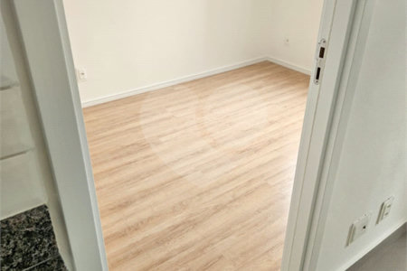 Apartamento à venda ou para alugar com 1 suíte em Vila Olímpia, São Paulo, SP