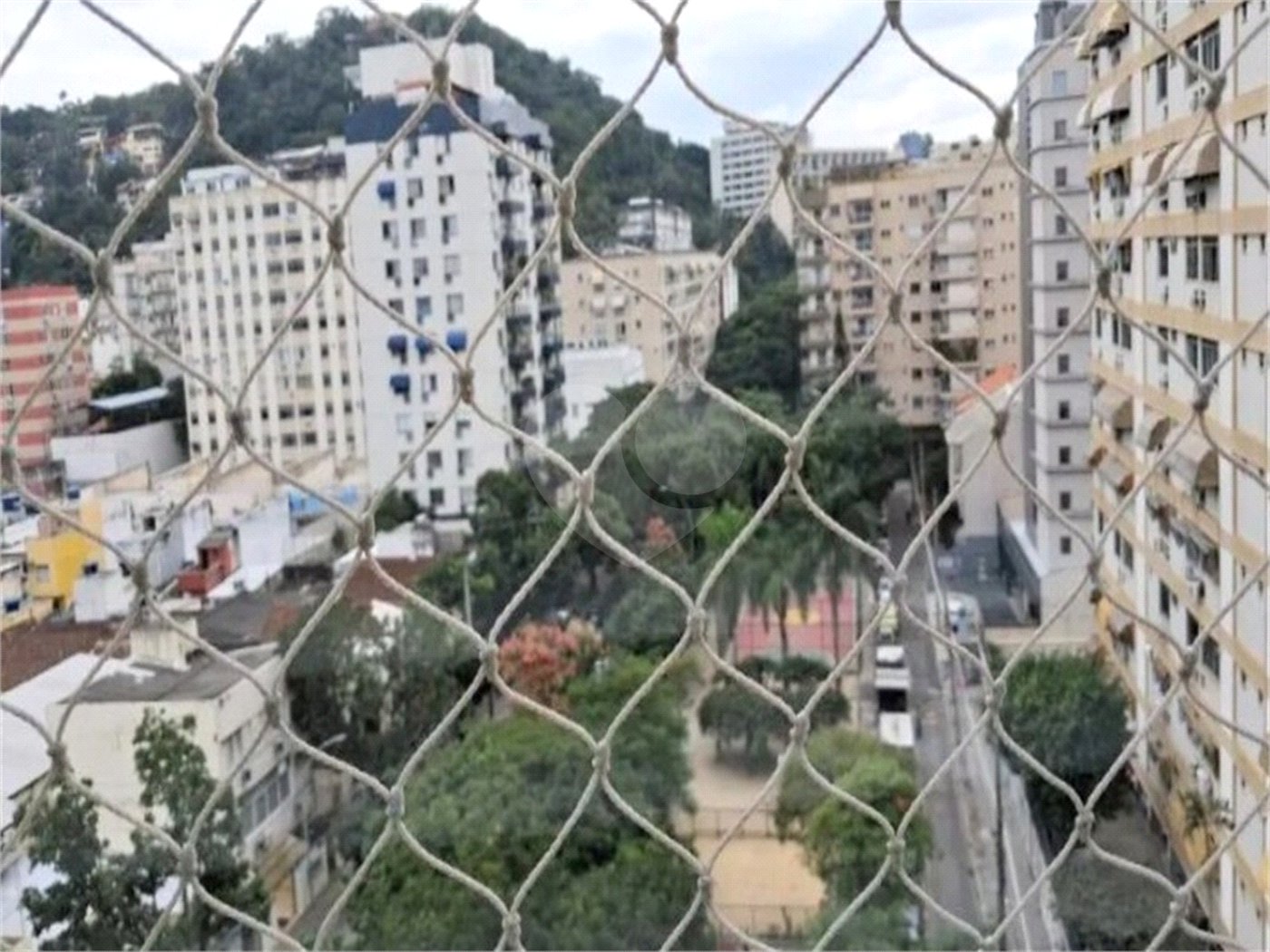 Apartamento à venda com 2 quartos, sendo 1 suíte,  em Botafogo, Rio de Janeiro, RJ