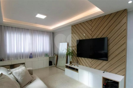 Casa à venda com 3 suítes em Vila Rosália, Guarulhos, SP
