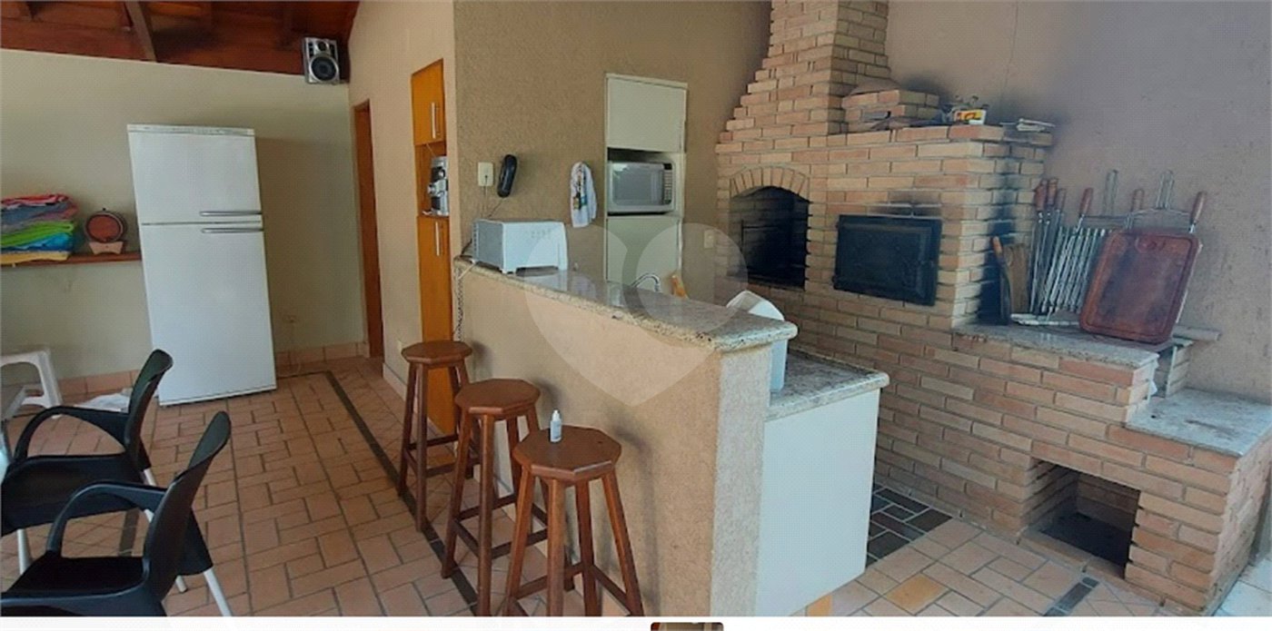 Casa à venda com 4 suítes no condomínio Osato, Atibaia - SP