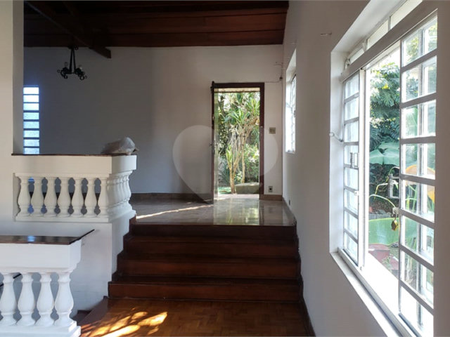 Sobrado à venda com 3 quartos, sendo 1 suíte,  em Horto, São Paulo, SP