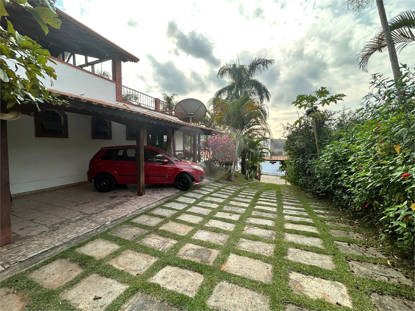 Casa em condomínio à venda com 3 quartos, sendo 1 suíte,  no Centro, Bom Jesus dos Perdões, SP