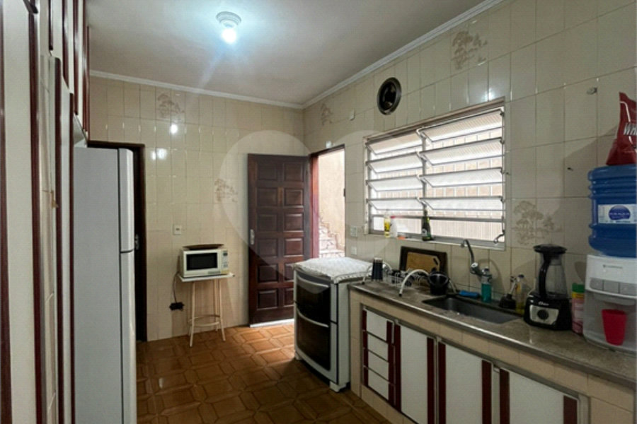 Sobrado à venda com 3 quartos em Tremembé, São Paulo, SP