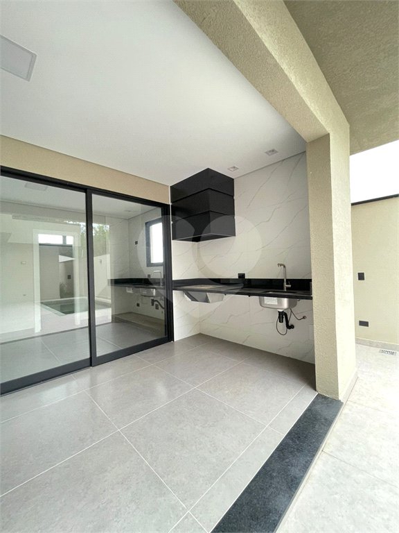 Casa à venda com 3 suítes no condomínio Reserva São Nicolau, Atibaia - SP