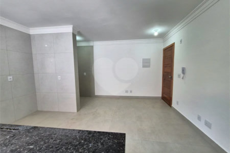 Apartamento à venda com 2 quartos em Vila Mangalot, São Paulo, SP