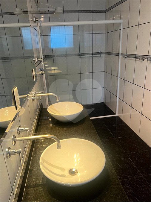Sobrado à venda com 4 quartos, sendo 3 suítes, em Santana, São Paulo, SP