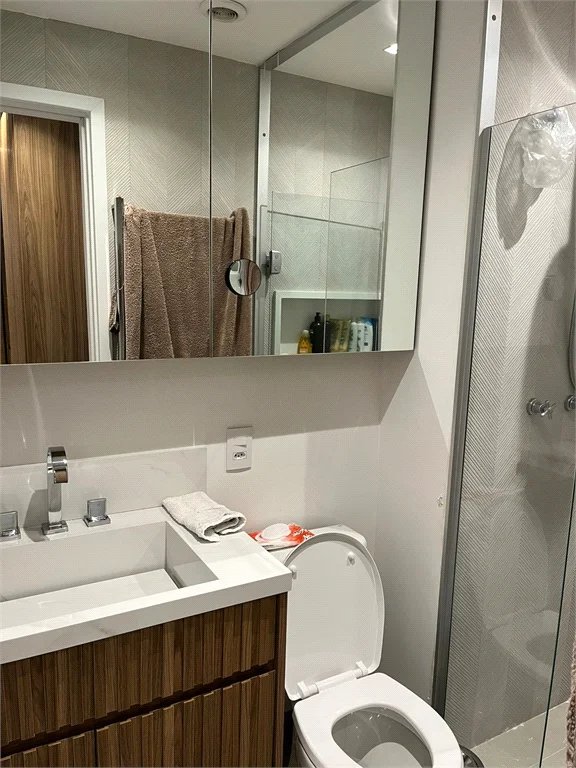 Apartamento à venda ou para alugar com 1 suíte em Pinheiros, São Paulo, SP