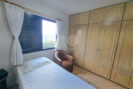 Apartamento à venda com 3 suítes em Vila Suzana, São Paulo, SP
