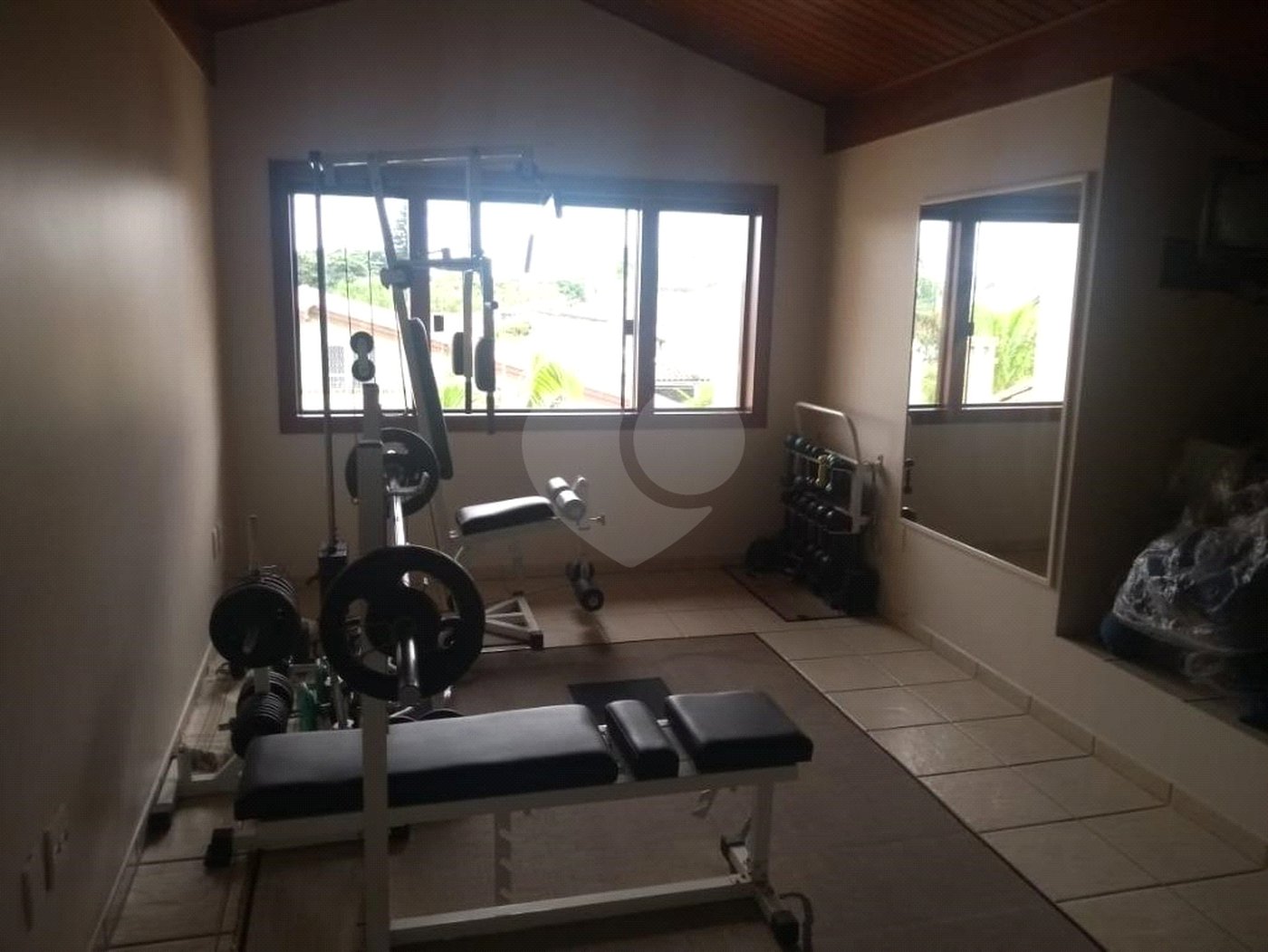 Sobrado à venda com 4 quartos, sendo 2 suítes,  em Jardim Eltonville, Sorocaba, SP