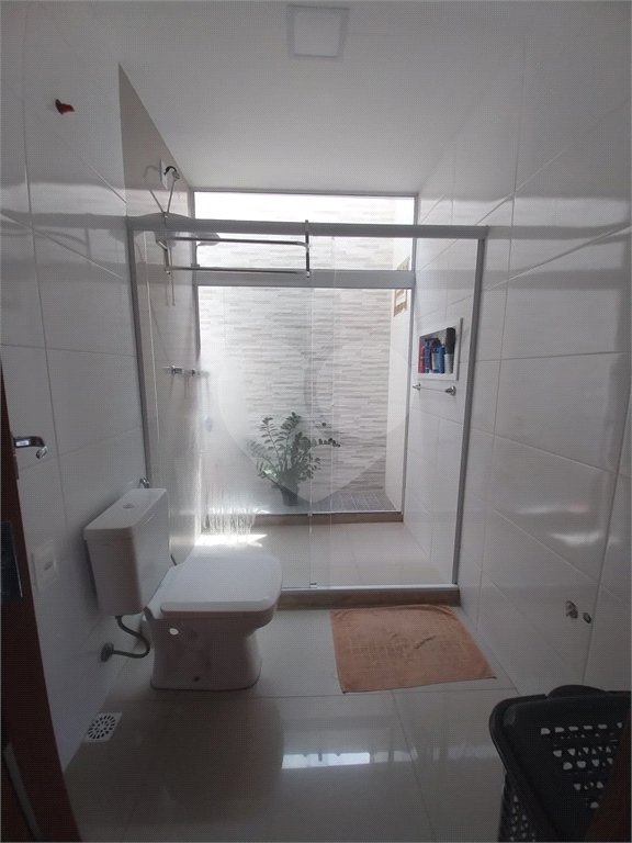 Casa à venda com 4 quartos, sendo 1 suíte, no condomínio Gramado do Mendanha, Rio de Janeiro - RJ