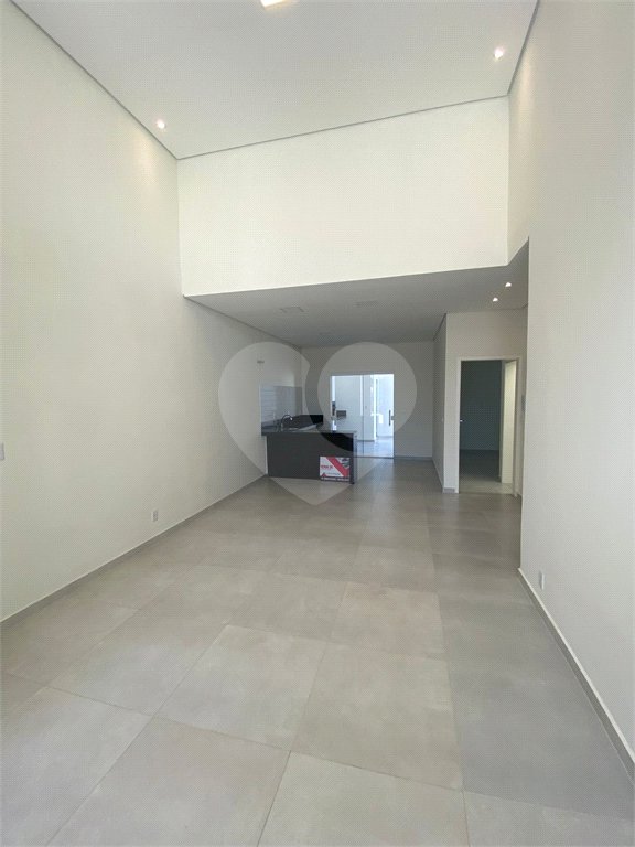 Casa à venda com 3 quartos, sendo 1 suíte, no condomínio Horto Florestal Villagio, Sorocaba - SP
