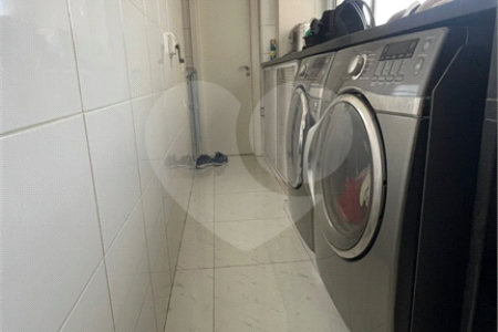 Apartamento à venda com 3 suítes em Água Branca, São Paulo, SP