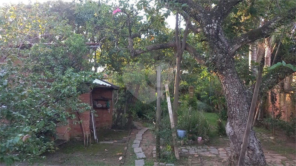 Casa à venda ou para alugar com 4 quartos, sendo 1 suíte, no Centro, Vinhedo, SP