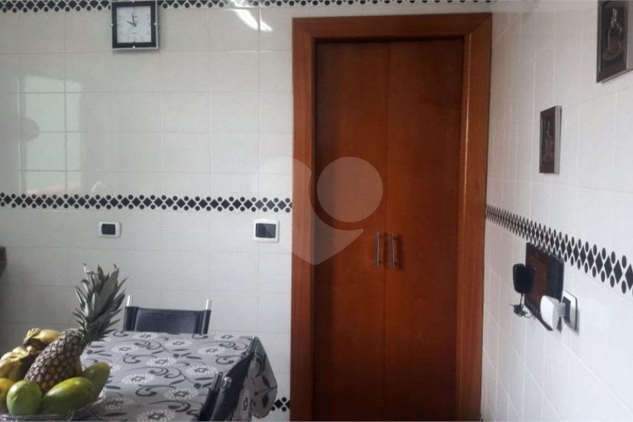 Sobrado à venda com 3 quartos, sendo 1 suíte, em Vila Milton, Guarulhos, SP