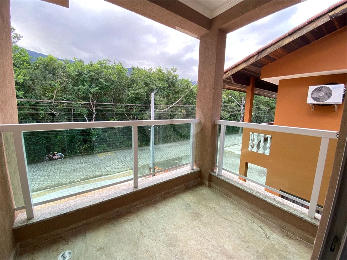 Casa à venda com 4 quartos, sendo 2 suítes,  em Morada da Praia, Bertioga, SP
