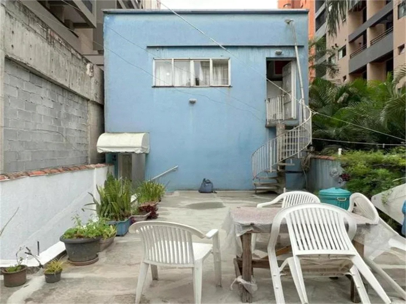 Loja à venda ou para alugar com 9 quartos, sendo 5 suítes,  em Pinheiros, São Paulo, SP