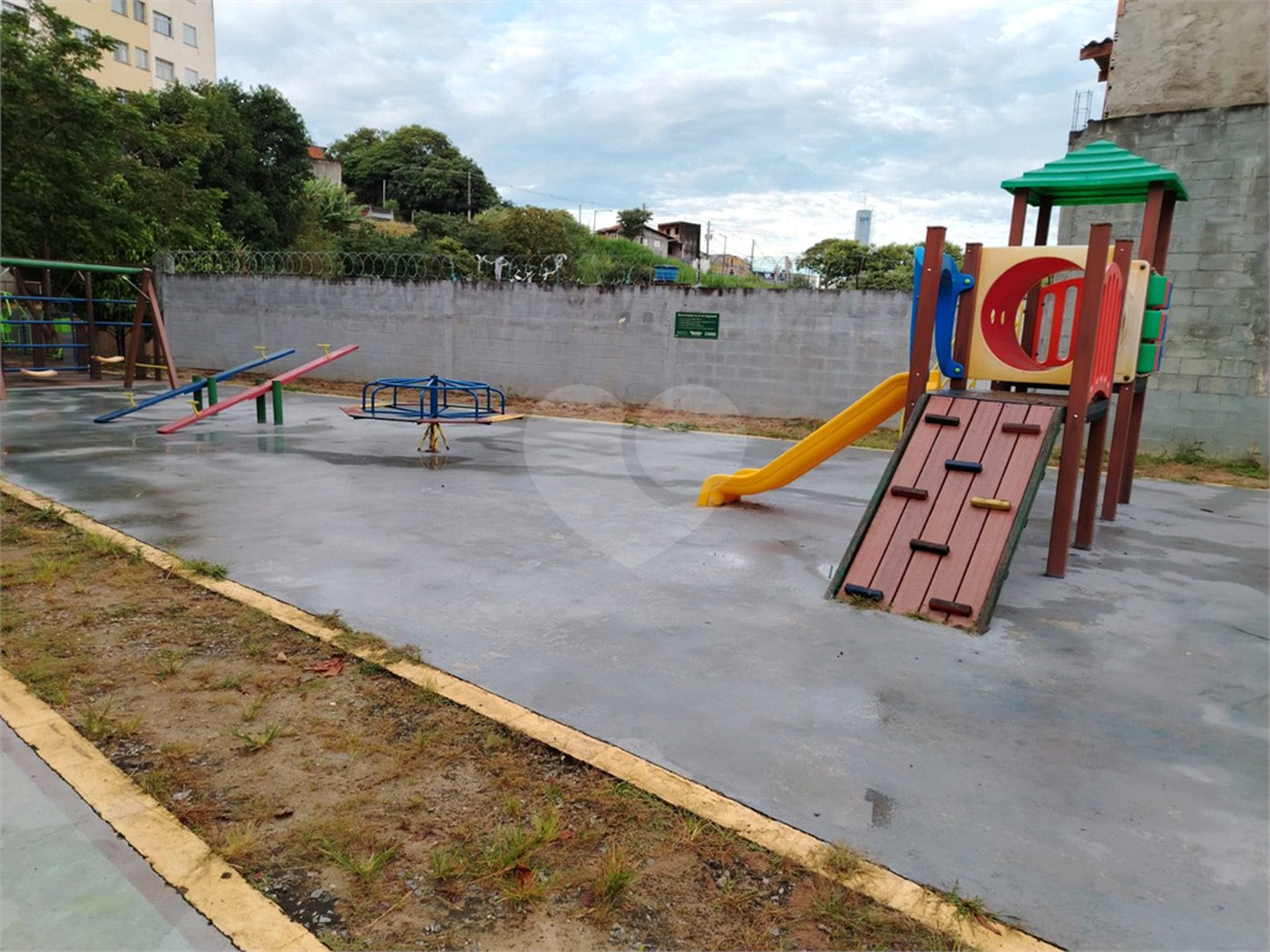 Apartamento à venda com 2 quartos em Conjunto Habitacional Jova Rural, São Paulo, SP