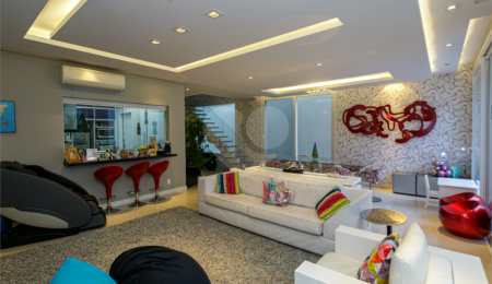 Casa à venda com 3 suítes no condomínio Modigliani, São Paulo - SP