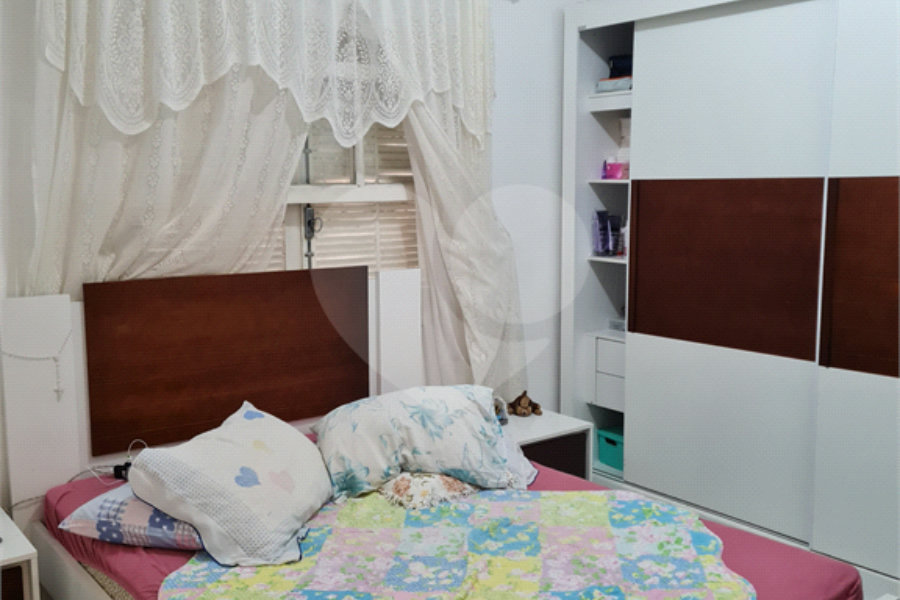 Sobrado à venda com 3 quartos, sendo 1 suíte, em Vila Ester (zona Norte), São Paulo, SP