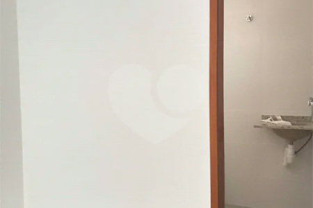 Casa à venda com 2 quartos, sendo 1 suíte, no condomínio Maracujas, São Paulo - SP
