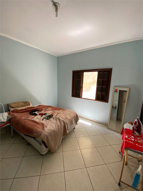 Sobrado à venda com 5 suítes em Jardim dos Ipês, Suzano, SP