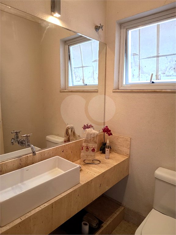 Casa Térrea à venda com 4 quartos, sendo 3 suítes, em Jardim Morumbi, São Paulo, SP