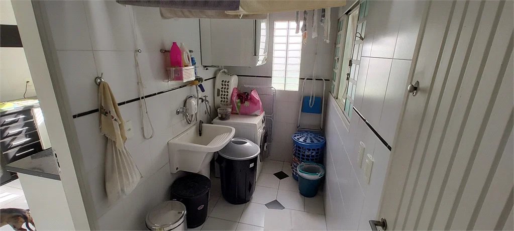 Casa à venda com 3 suítes em Vila Ipojuca, São Paulo, SP