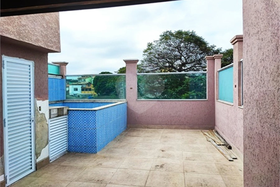 Casa à venda com 3 quartos, sendo 1 suíte,  no condomínio Ouro Verde, Guarulhos - SP