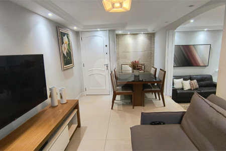Sobrado à venda com 3 quartos, sendo 1 suíte, em Vila Medeiros, São Paulo, SP
