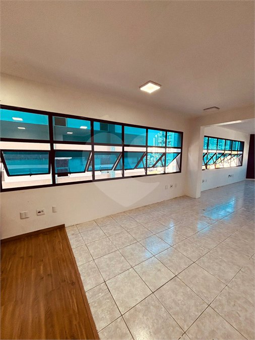 Sala para alugar em Vila Guiomar, Santo André, SP