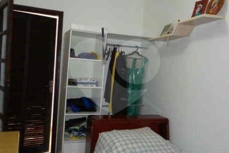 Casa à venda com 3 quartos, sendo 1 suíte,  em Jardim Londrina, São Paulo, SP