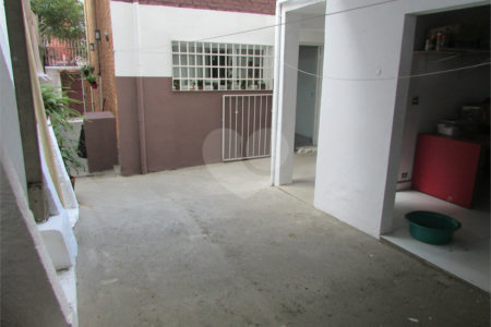 Sobrado à venda com 2 quartos, sendo 1 suíte, em Cerqueira César, São Paulo, SP