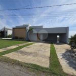 Casa à venda com 3 suítes no condomínio Village Ipanema I, Araçoiaba da Serra - SP