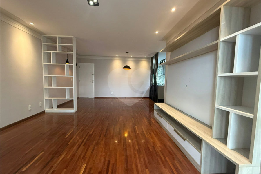 Apartamento à venda com 3 quartos, sendo 2 suítes, em Vila Irmãos Arnoni, São Paulo, SP