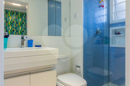 Apartamento à venda com 3 suítes em Vila Cordeiro, São Paulo, SP