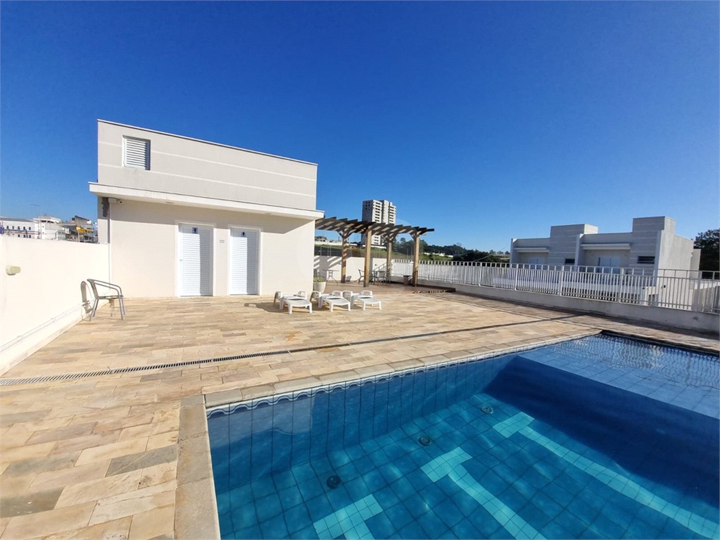 Casa à venda com 2 suítes no condomínio Residencial Américo Figueiredo, Sorocaba - SP