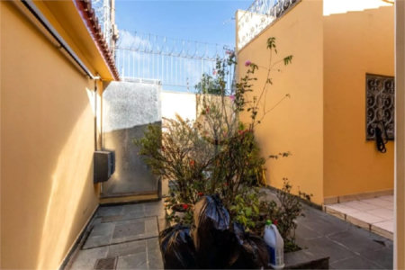 Sobrado à venda com 5 quartos, sendo 4 suítes, em Vila Galvão, Guarulhos, SP