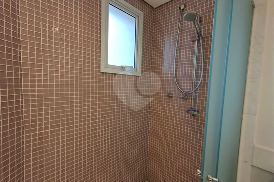 Apartamento à venda com 4 quartos, sendo 3 suítes, em Santana, São Paulo, SP