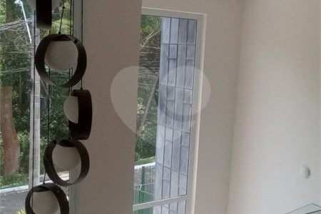 Casa à venda com 3 suítes no condomínio Mosaico da Serra, Mogi das Cruzes - SP