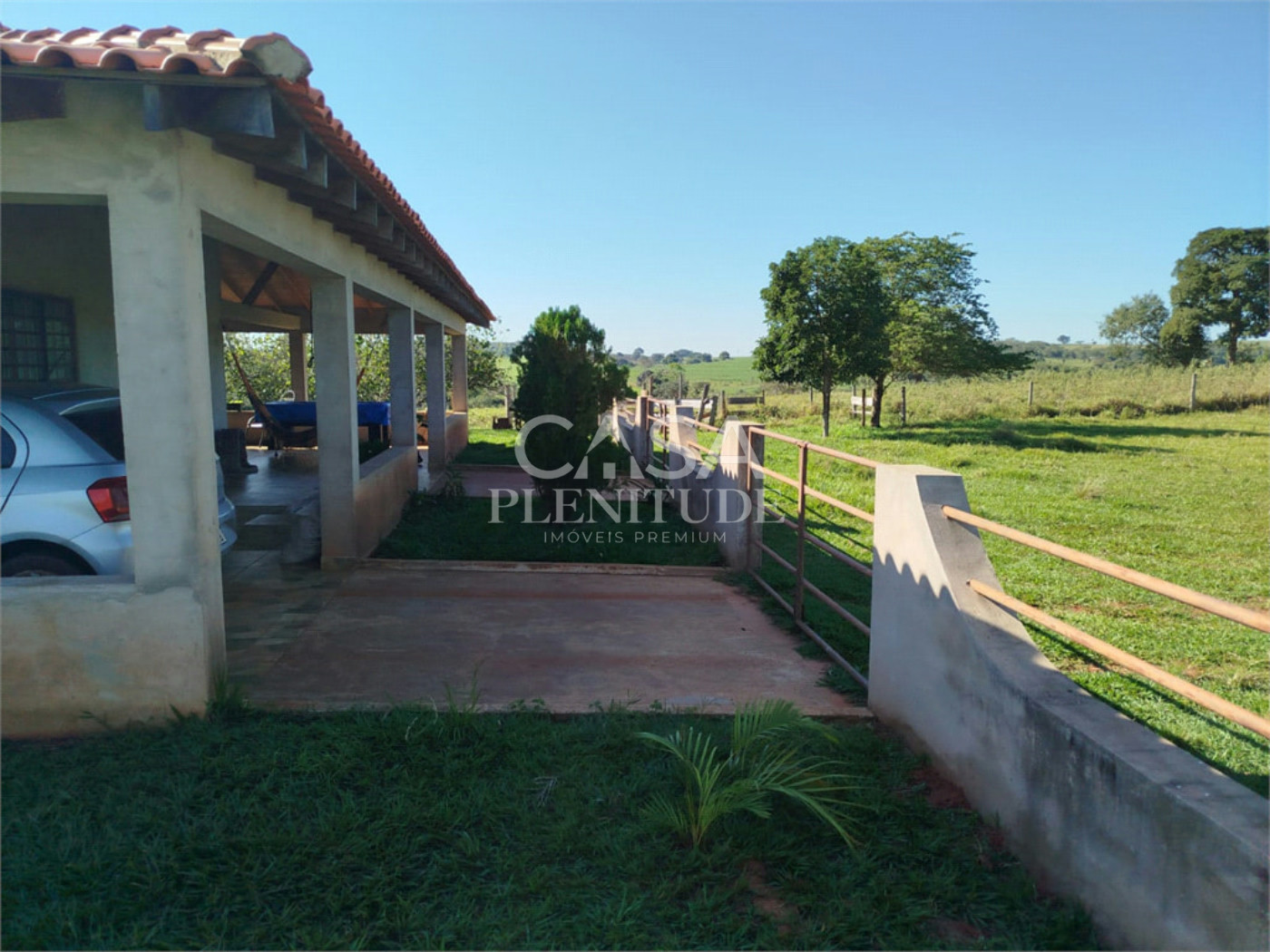 Chácara à venda com 3 quartos, sendo 1 suíte,  em Área Rural de Emilianópolis, Emilianópolis, SP