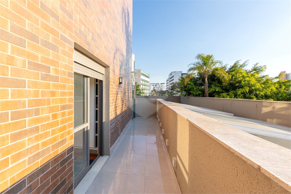 Apartamento à venda com 3 quartos, sendo 1 suíte, em Chácara Santo Antônio (zona Sul), São Paulo, SP