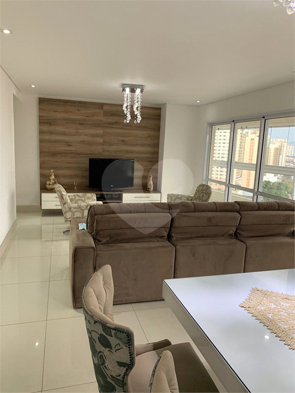 Apartamento à venda com 3 suítes em Santana, São Paulo, SP
