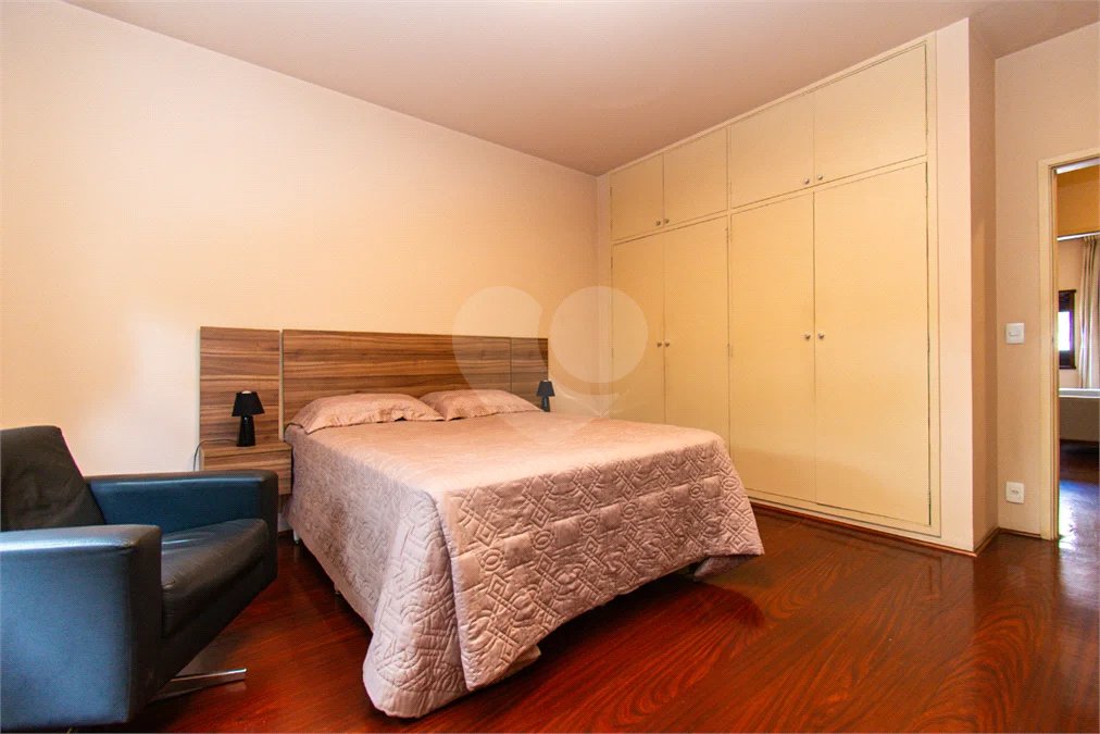 Casa à venda com 3 quartos, sendo 1 suíte, em Brooklin, São Paulo, SP