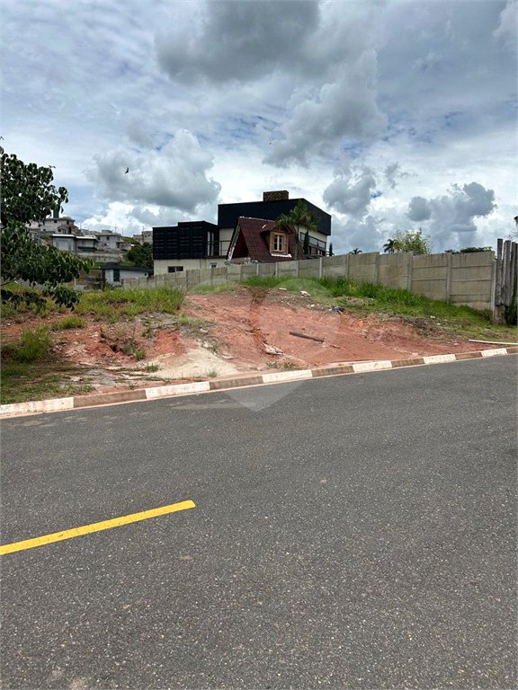 Terreno à venda no condomínio Altos da Floresta, Bom Jesus dos Perdões - SP