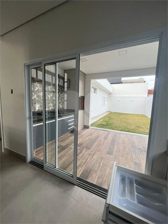 Casa à venda no condomínio Faixa Azul