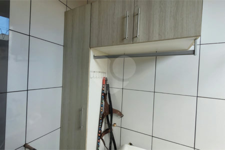 Sobrado Residencial no bairro Douradinho