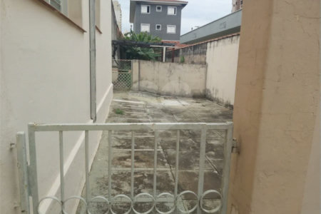 Casa térrea a venda no centro de São Carlos com 3 quartos